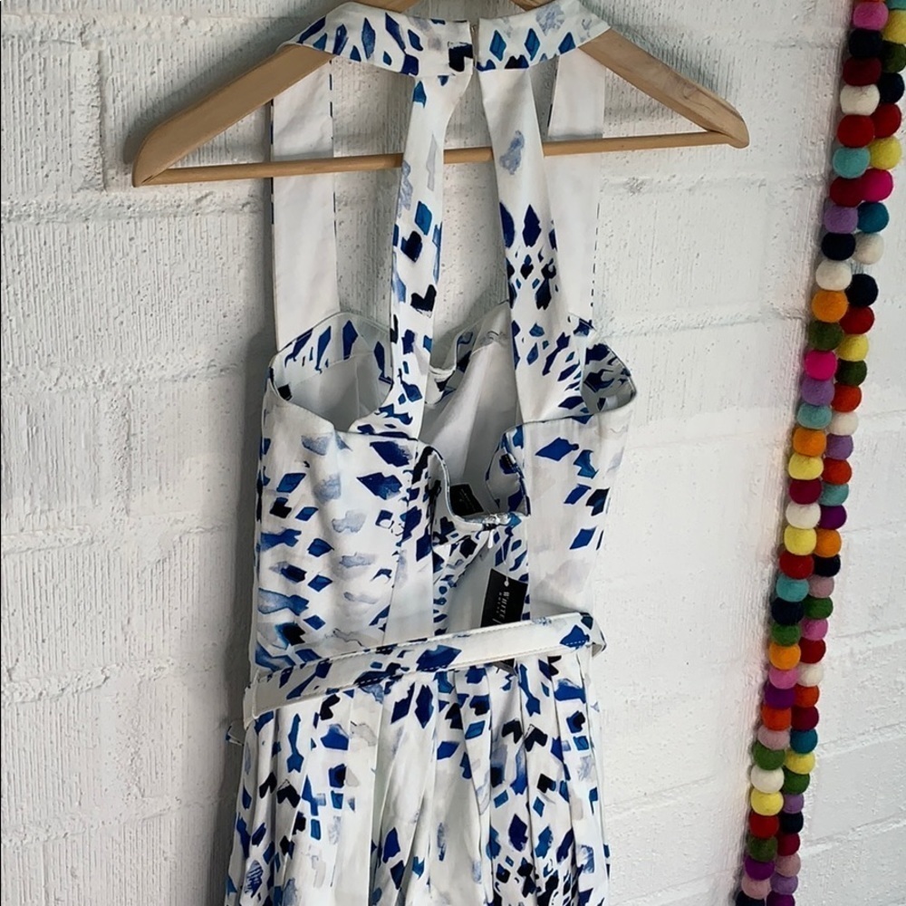 White House Black Market KALEIDOSCOPE HALTER Dress sz 2 - Picture 6 of 8